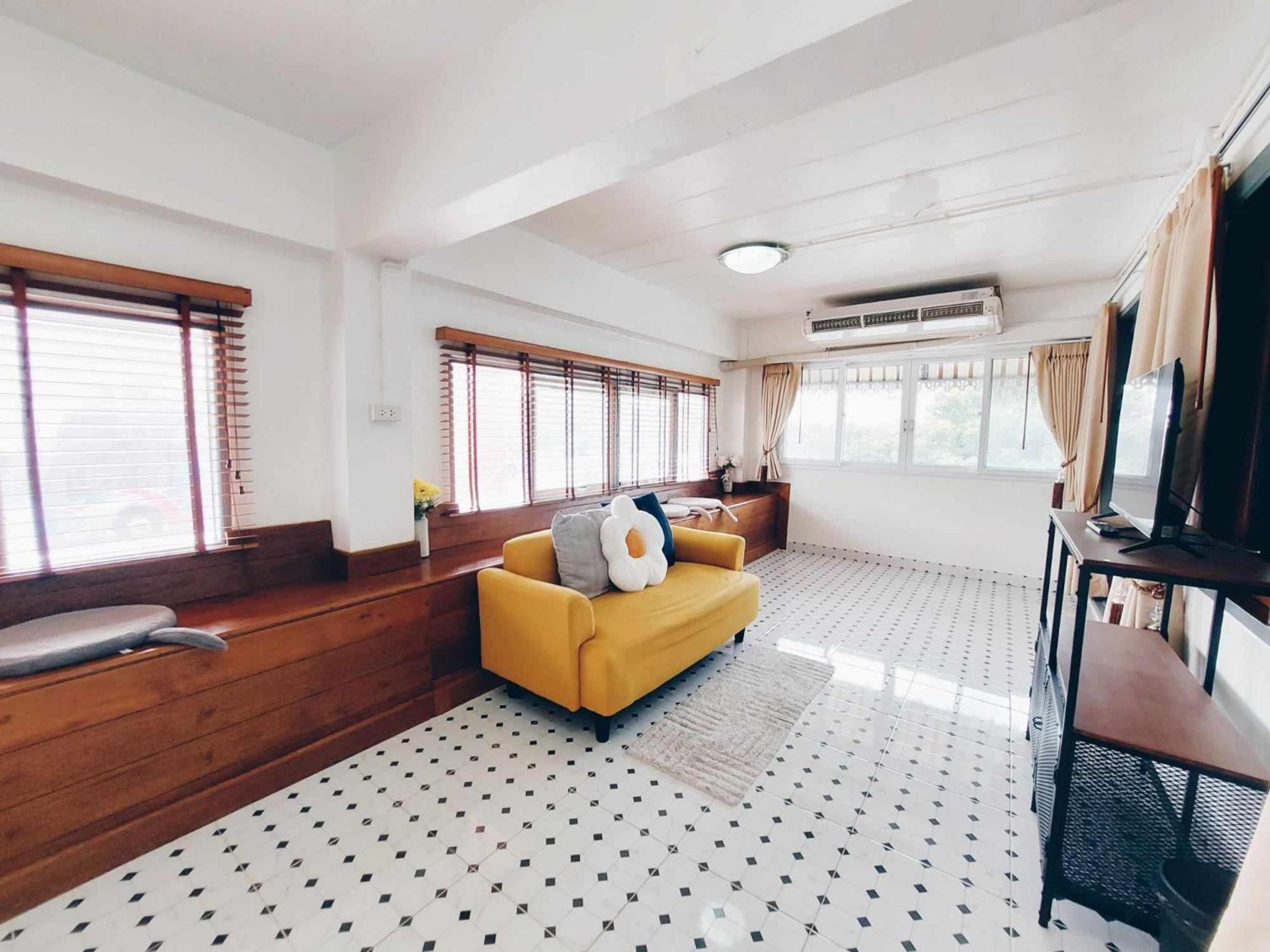 Auberge de jeunesse Hello Sunshine à Ayutthaya Extérieur photo
