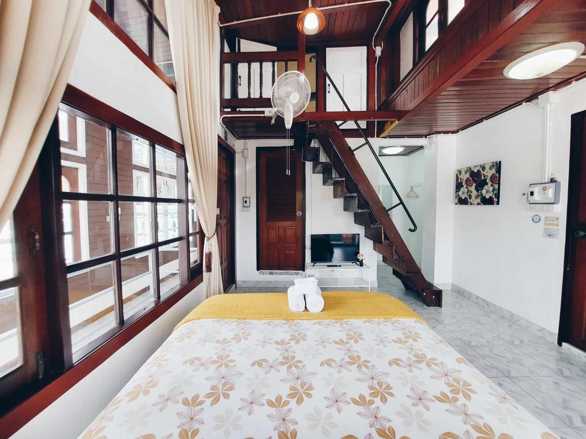 Auberge de jeunesse Hello Sunshine à Ayutthaya Extérieur photo